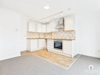 2 bedroom  Flat to rent