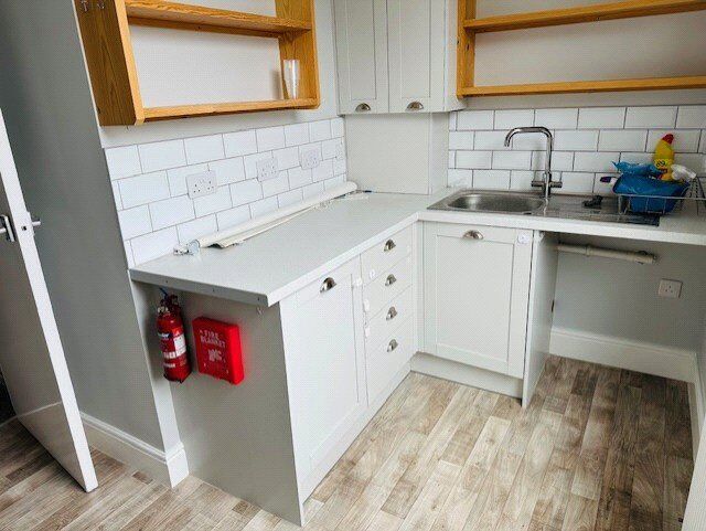 Main image of 2 bedroom Flat to rent, Westgate Bay Avenue, Westgate-on-Sea, Kent, CT8