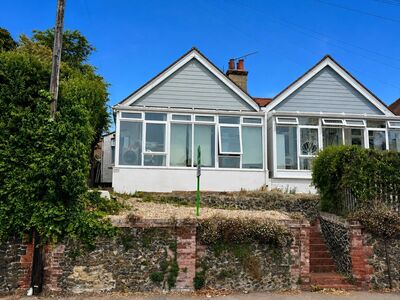 2 bedroom Semi Detached Bungalow for sale