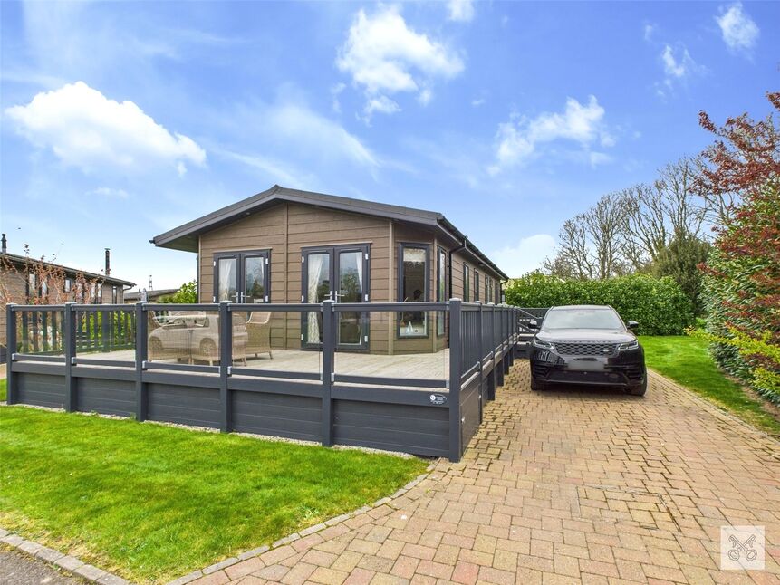 Main image of 3 bedroom Detached Property for sale, Foxhunter Residential Caravan Park, Monkton Street, Ramsgate, CT12
