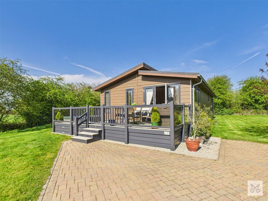 Main image of 2 bedroom Detached Property for sale, Foxhunter Residential Caravan Park, Monkton Street, Ramsgate, CT12
