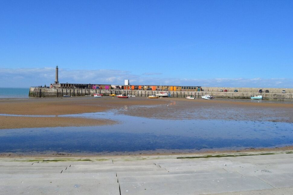 Image 12