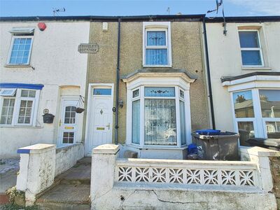 Byron Avenue, 2 bedroom Mid Terrace House for sale, &pound;220,000