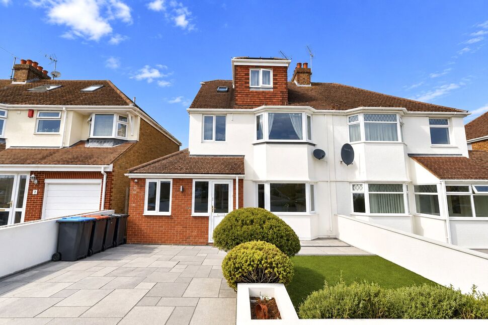 5 bedroom Semi Detached House for sale