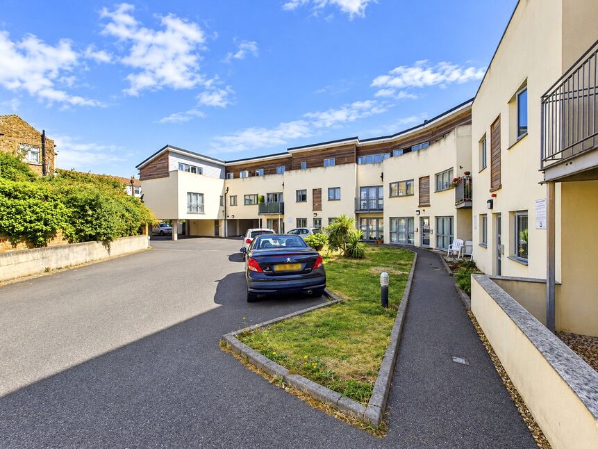 Main image of 1 bedroom Flat for sale, The Passage, Margate, Kent, CT9