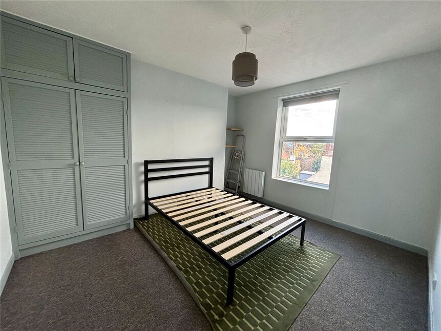 Main image of 1 bedroom Flat to rent, Canterbury Road, Margate, Kent, CT9
