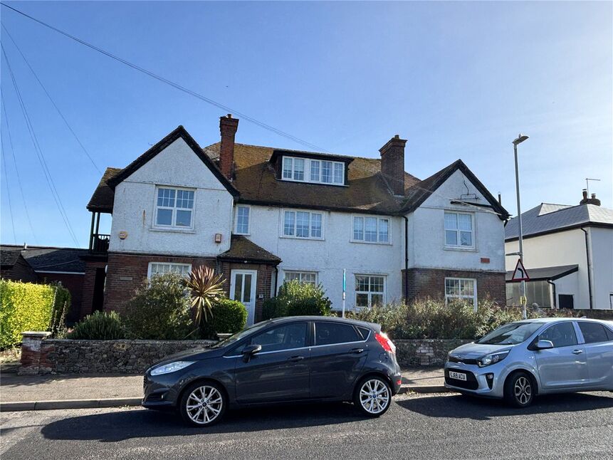 Main image of 2 bedroom Flat to rent, Cliff Road, Birchington, Kent, CT7