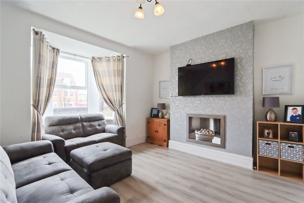 3 bedroom Mid Terrace House for sale, Grosvenor Terrace, Consett, DH8 £139,950