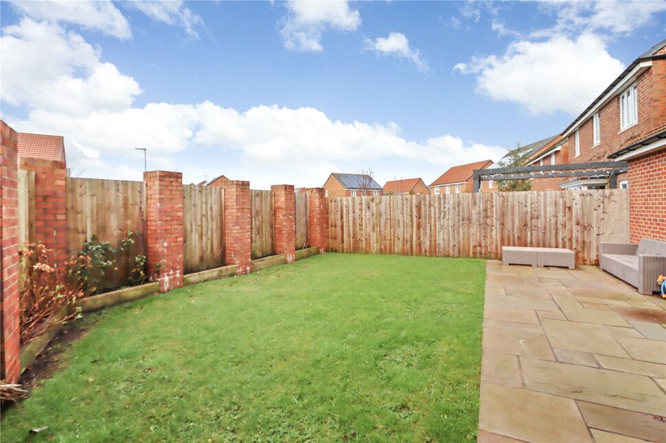 3 bedroom Detached House for sale, Queen Elizabeth Drive, Consett, DH8