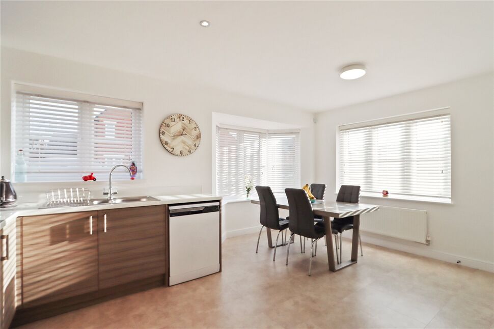 3 bedroom Detached House for sale, Queen Elizabeth Drive, Consett, DH8