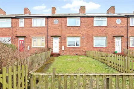 Tunstall Grove, 2 bedroom Mid Terrace House to rent, £550 pcm