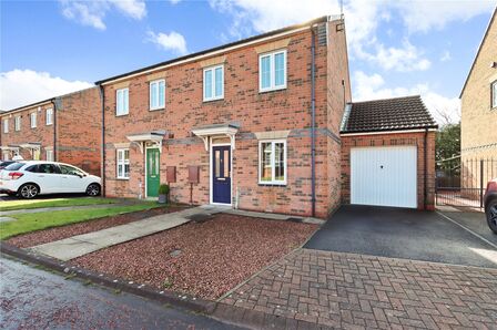 Horton Close, Delves Lane, 3 bedroom Semi Detached House for sale, £155,000