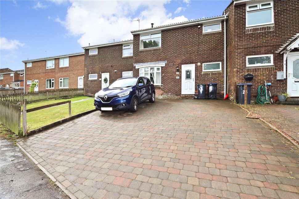 Main image of 3 bedroom Mid Terrace House for sale, Felltop, Blackhill, Consett, Durham, DH8