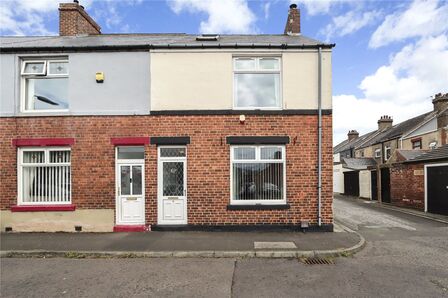 2 bedroom End Terrace House for sale
