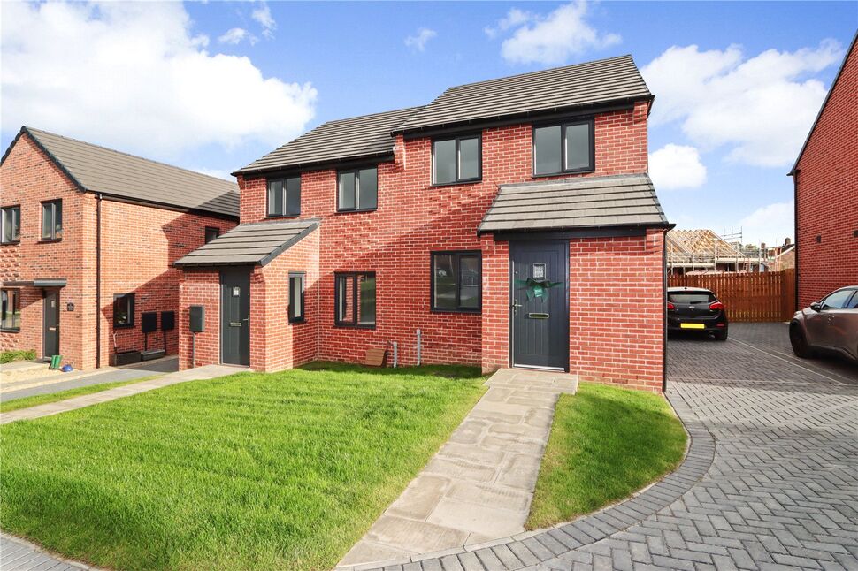 Main image of 3 bedroom Semi Detached House to rent, Victory Close, Consett, Durham, DH8