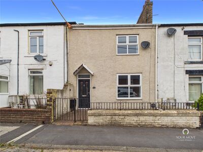 3 bedroom Mid Terrace House to rent