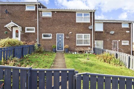 Kilchurn, Blackhill, 3 bedroom Mid Terrace House for sale, £145,000