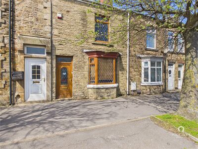 2 bedroom Mid Terrace House for sale