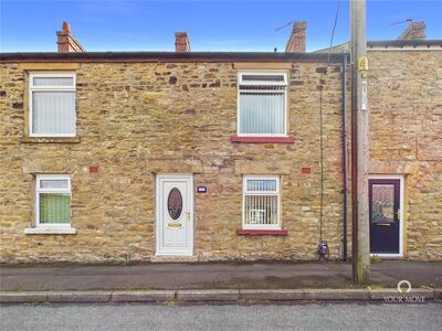2 bedroom Mid Terrace House for sale