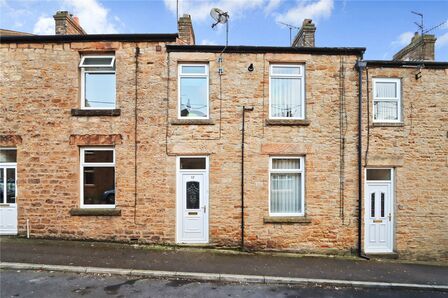 3 bedroom Mid Terrace House for sale