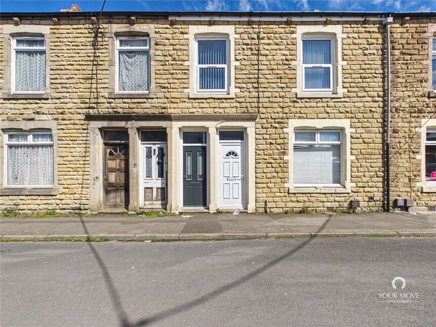 Main image of 3 bedroom Mid Terrace Flat to rent, Gladstone Street, Consett, Durham, DH8