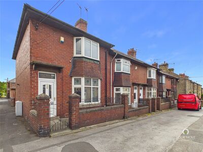 3 bedroom End Terrace House for sale