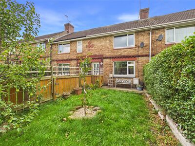 Newlands, Blackhill, 2 bedroom Mid Terrace House for sale, &pound;85,000