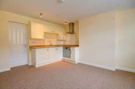 Oaks House High Chare, 1 bedroom  Flat to rent, £450 pcm