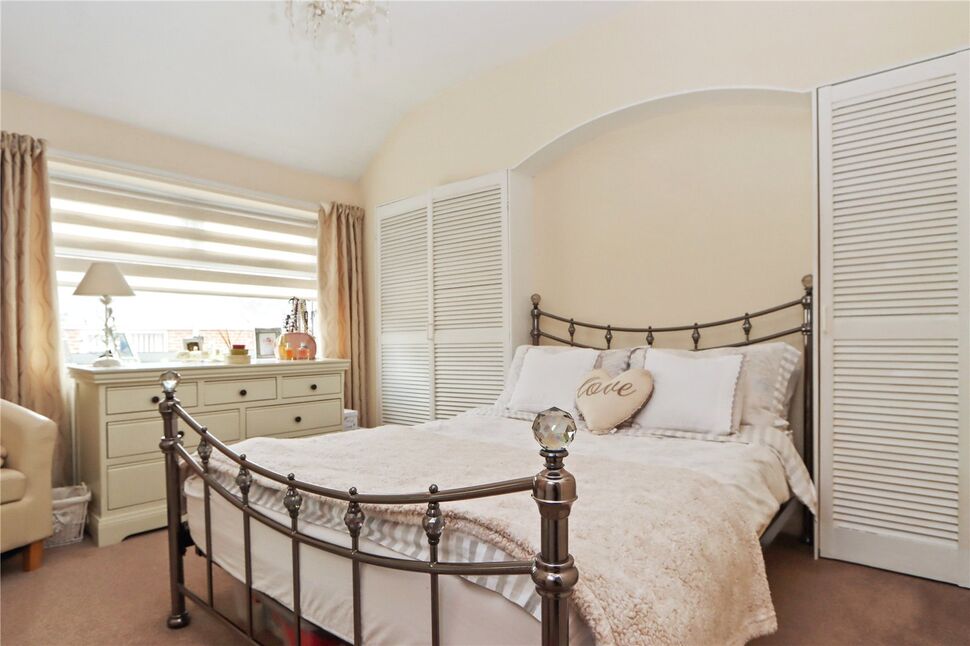 2 bedroom Mid Terrace House for sale, Pine Street, Grange Villa, DH2