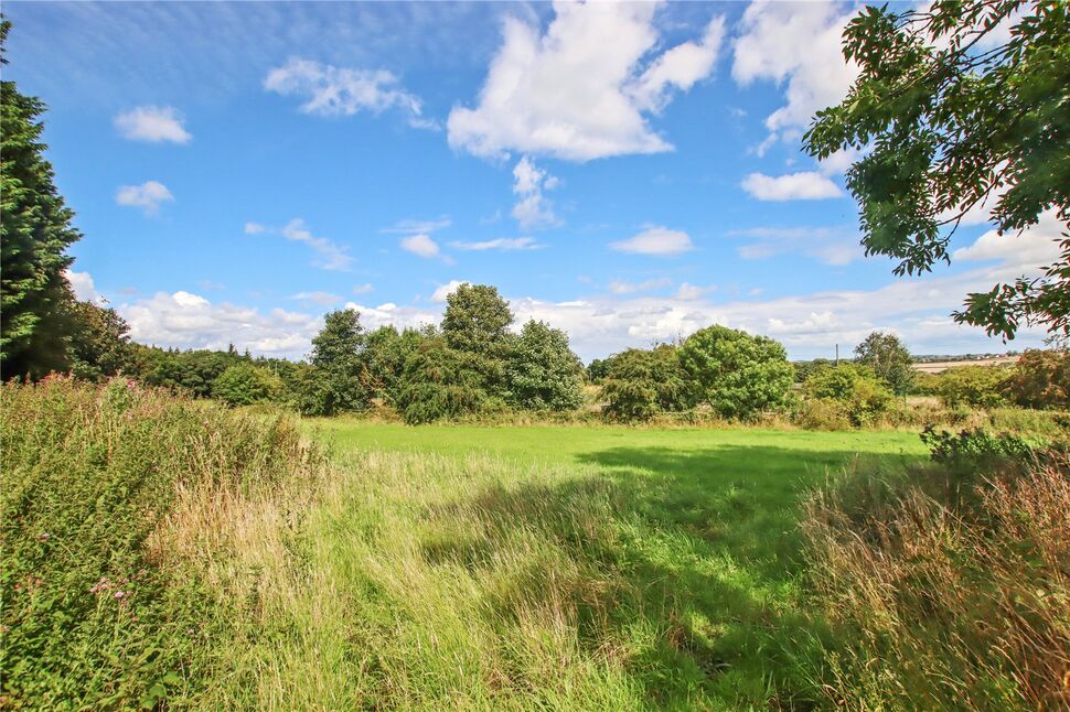 5 bedroom Detached House for sale, Chester Moor, Chester Le Street, DH2