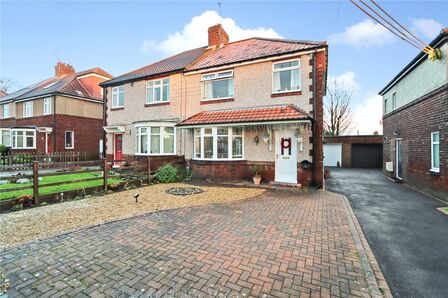 Newcastle Road, 3 bedroom Semi Detached House for sale, £210,000