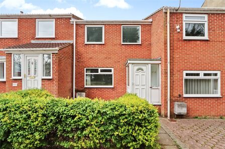 Twizell Lane, 2 bedroom Mid Terrace House to rent, £700 pcm