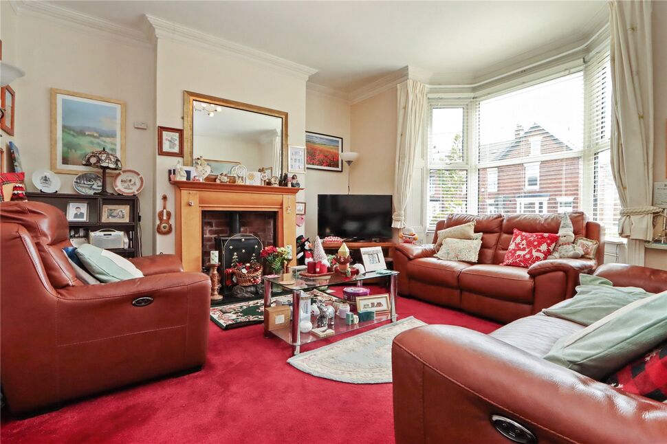 4 bedroom Mid Terrace House for sale, Oakdale Terrace, Chester Le