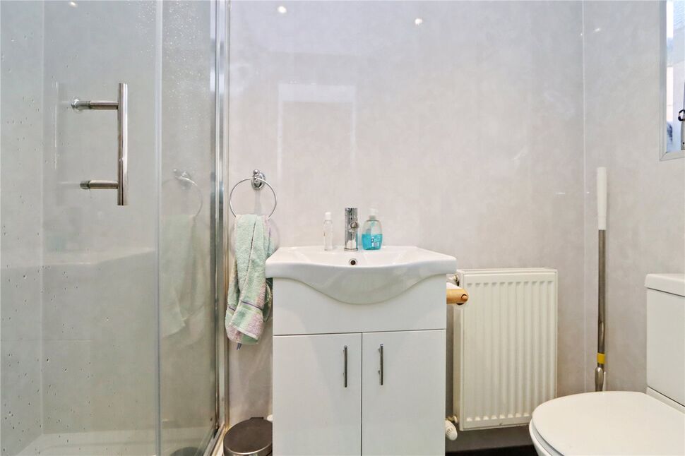 4 bedroom Mid Terrace House for sale, Oakdale Terrace, Chester Le