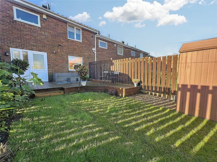2 bedroom Mid Terrace House for sale, Brandon Gardens, Gateshead, NE9
