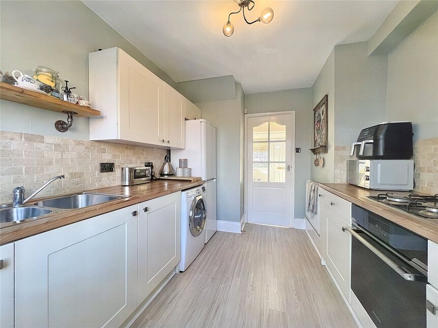 2 bedroom Mid Terrace House for sale, Brandon Gardens, Gateshead, NE9