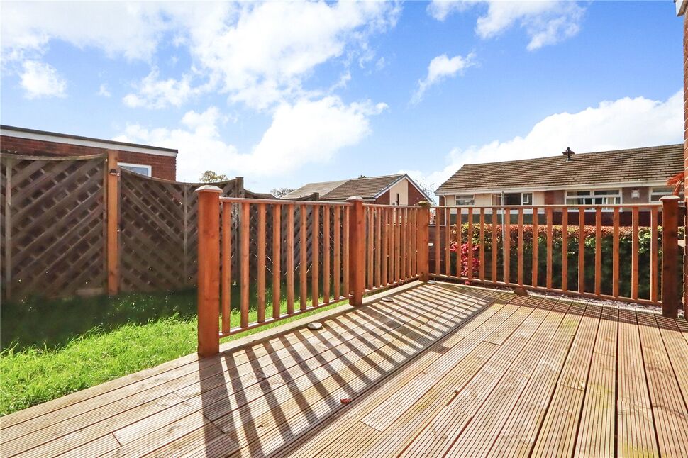 3 bedroom Semi Detached House for sale, North Dene, Birtley, DH3 £179,950