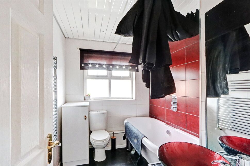 3 bedroom Semi Detached House for sale, Thornton Lea, Pelton, DH2 £