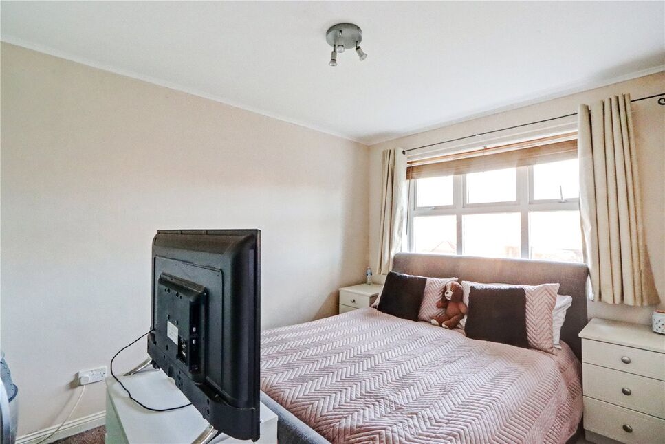 3 bedroom Semi Detached House for sale, Thornton Lea, Pelton, DH2 £