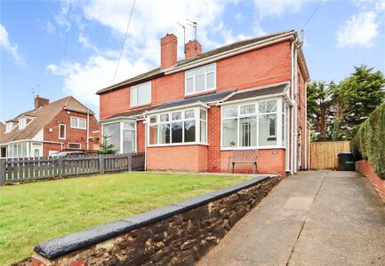 Newcastle Road, 2 bedroom Semi Detached House for sale, £240,000