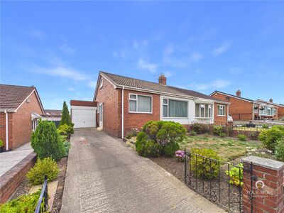 Lonsdale, 2 bedroom Semi Detached Bungalow for sale, &pound;220,000