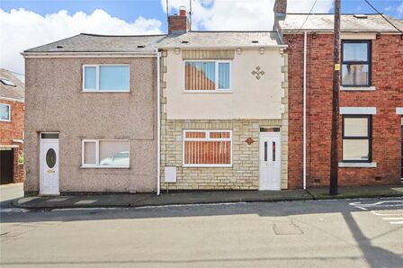 Holyoake Street, 2 bedroom Mid Terrace House for sale, £50,000