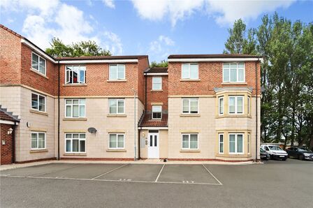 2 bedroom  Flat for sale