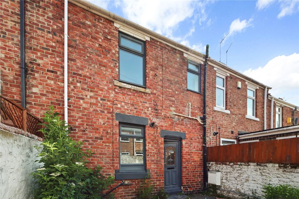 2 bedroom Mid Terrace House for sale