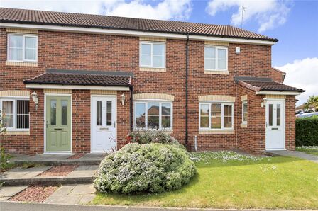 Fellway, 2 bedroom Mid Terrace House for sale, £125,000