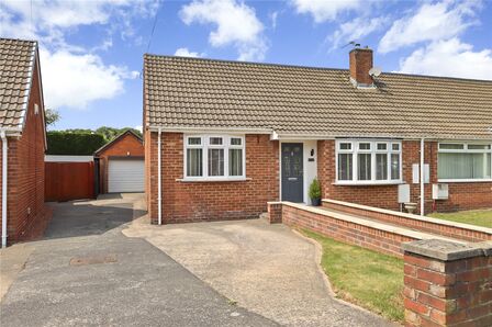 2 bedroom Semi Detached Bungalow for sale