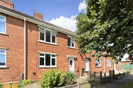 3 bedroom Mid Terrace House for sale