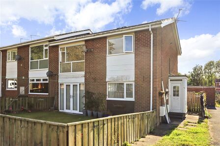 Bowmont Walk, 2 bedroom  Flat to rent, £650 pcm