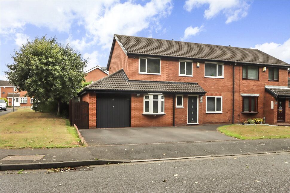 4 bedroom Semi Detached House for sale