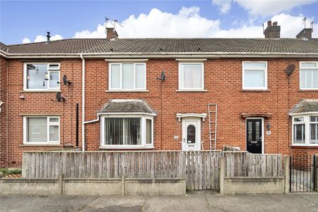 3 bedroom Mid Terrace House for sale